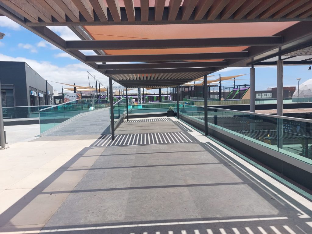 Bienvenida al Verano en el Open Mall - Samadhi Lanzarote Bienvenida al Verano en el Open Mall - Samadhi Lanzarote